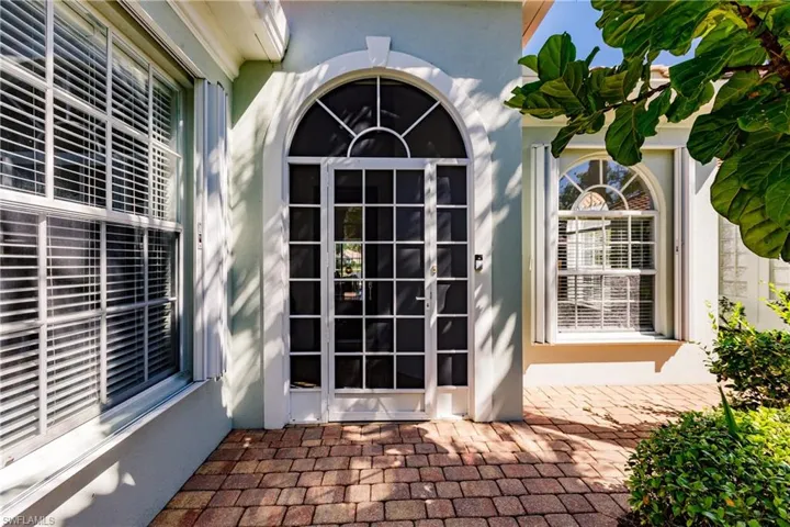 3779  Whidbey  WAY, Naples, FL 34119