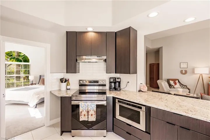 3779  Whidbey  WAY, Naples, FL 34119