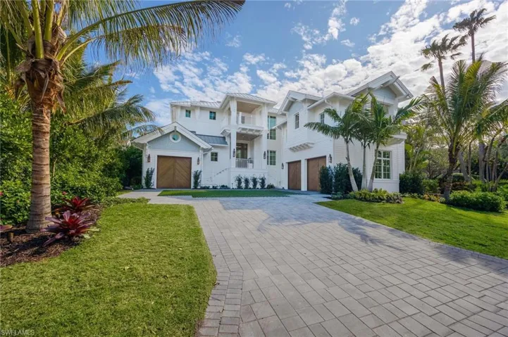 3295 Gordon Dr, Naples Fl 34102