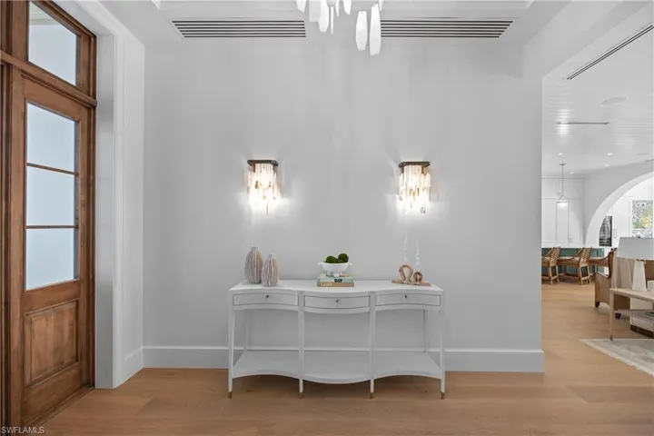 3295 Gordon Dr, Naples Fl 34102