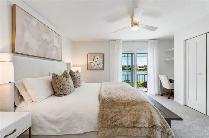 185 Palm Dr 18l, Naples, Florida 34112