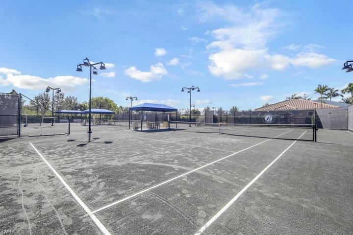 Community Tennis Courts