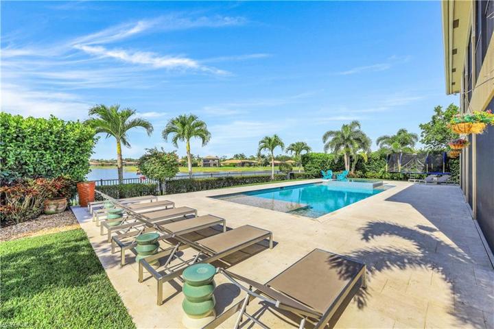 Pool Deck area for entertaining/family gatherings