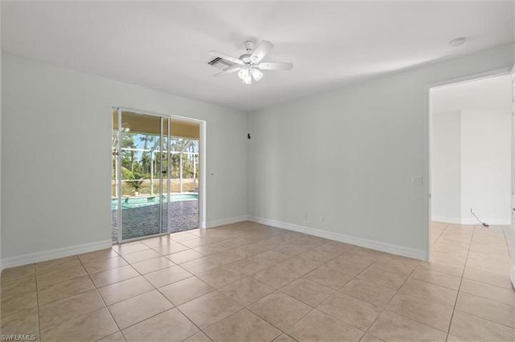 1159  Damen E ST, Lehigh Acres, FL 33974