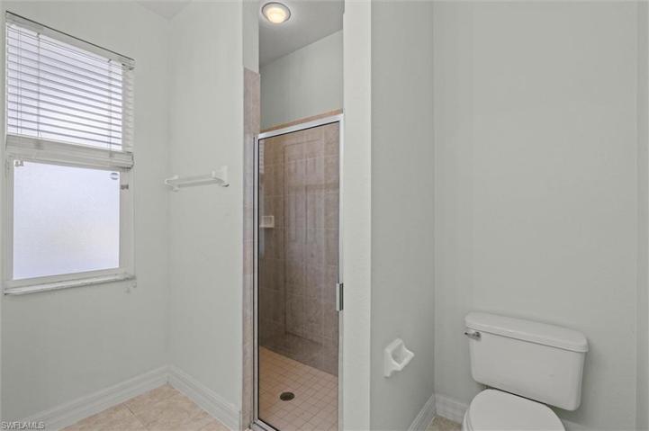 1159  Damen E ST, Lehigh Acres, FL 33974