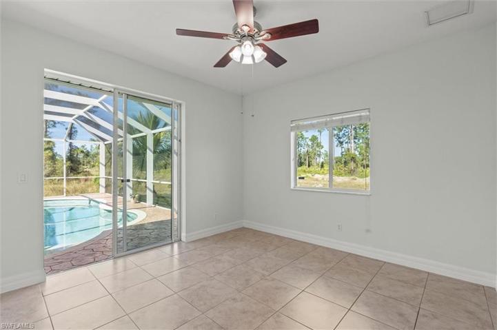 1159  Damen E ST, Lehigh Acres, FL 33974