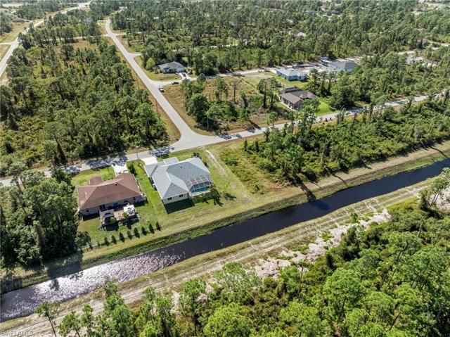 1159  Damen E ST, Lehigh Acres, FL 33974