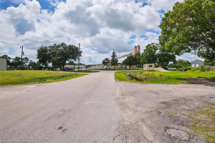 400 S Industrial Loop, Labelle, Florida 33935