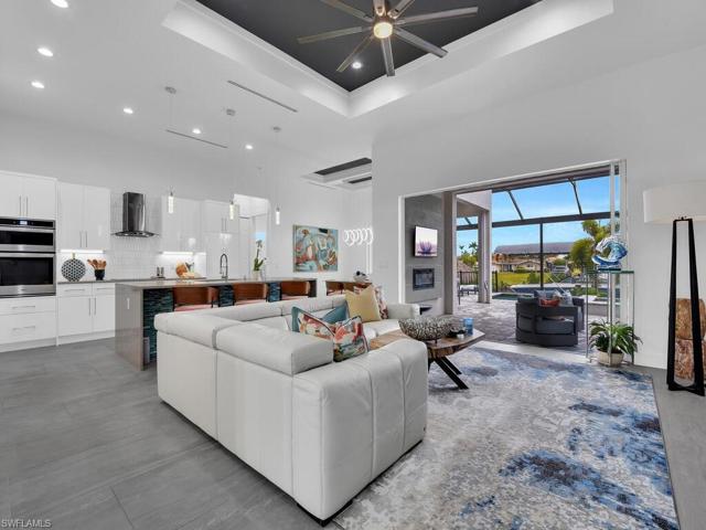 Sprawling Layout