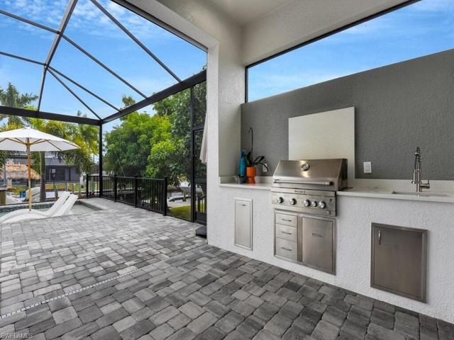 Summer Kitchen