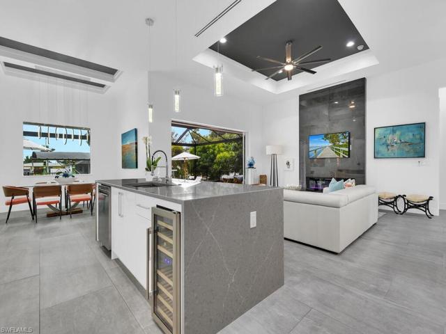 Island w/ Wine Cooler