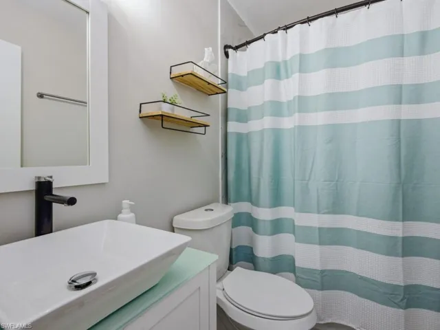 Master bath