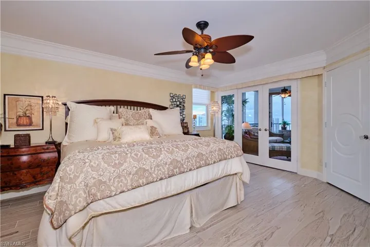 5550 Heron Point Dr # 1601, Naples, Florida 34108