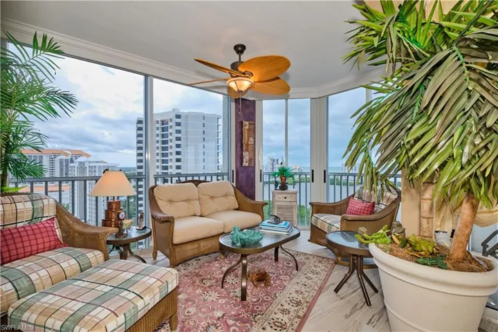 5550  Heron Point  DR, Naples, FL 34108