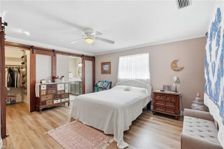 1028 Edgemere Dr, Fort Myers, Florida 33919