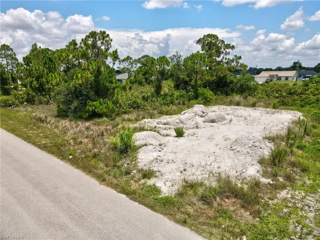 2612 25th St Sw, Lehigh Acres, Florida 33976