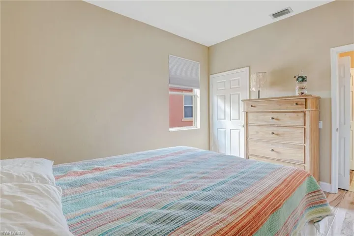 10037 Heather Ln 403, Naples, Florida 34119
