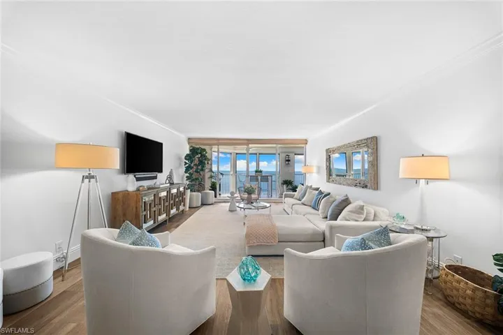 4051 Gulf Shore Blvd N 1003, Naples, Florida 34103
