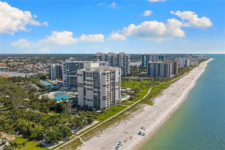 4051 Gulf Shore Blvd N 1003, Naples, Florida 34103