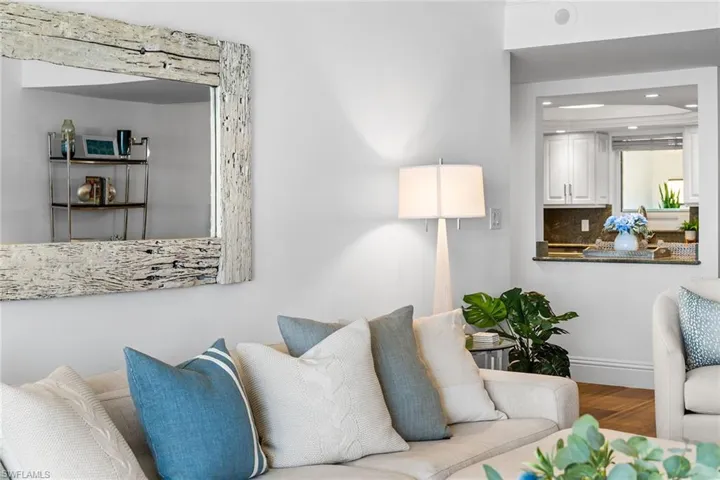 4051 Gulf Shore Blvd N 1003, Naples, Florida 34103