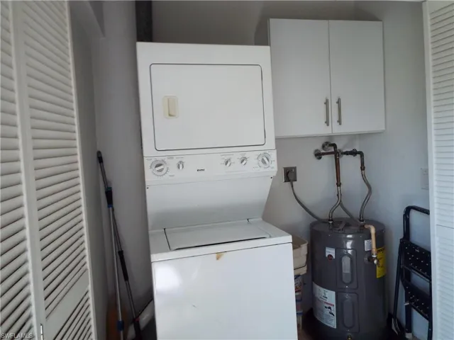 Hot water heater