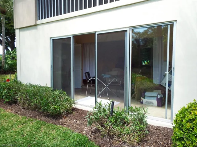 Glass enclosed lanai