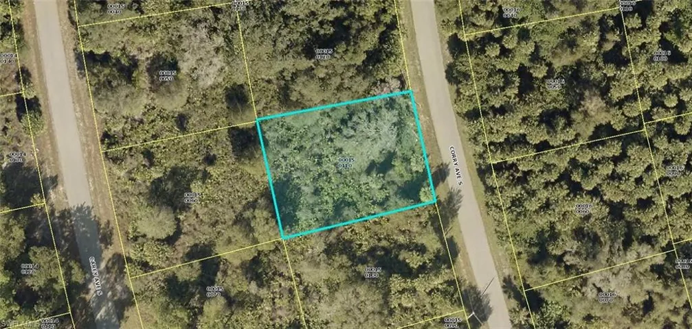 130 Corry Ave S, Lehigh Acres, Florida 33974