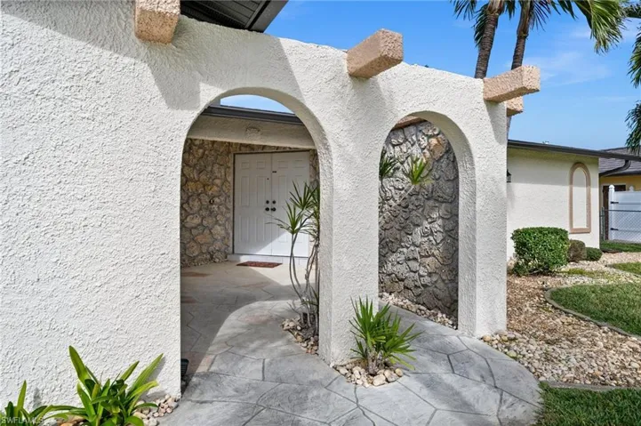 Arched Entryway