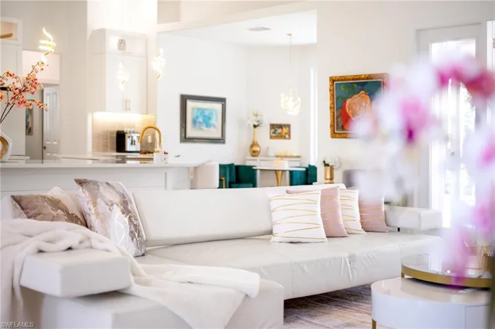 2007 Ne 1st Ave, Cape Coral, Florida 33909
