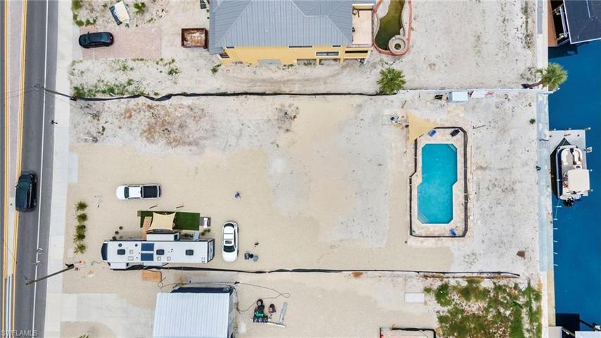 Lot centered in this aerial picture.
