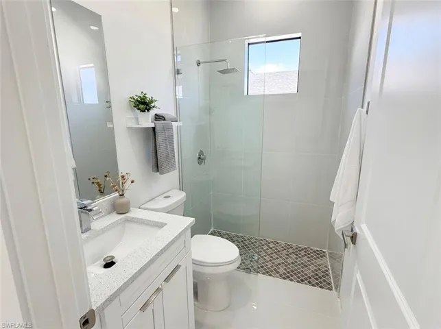 4326 Nw 34th St, Cape Coral, Florida 33993