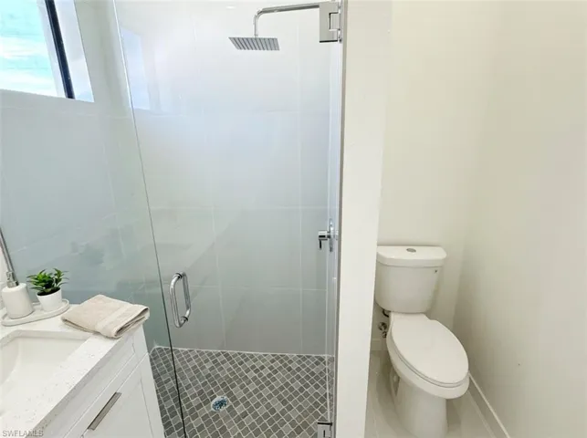 4326 Nw 34th St, Cape Coral, Florida 33993