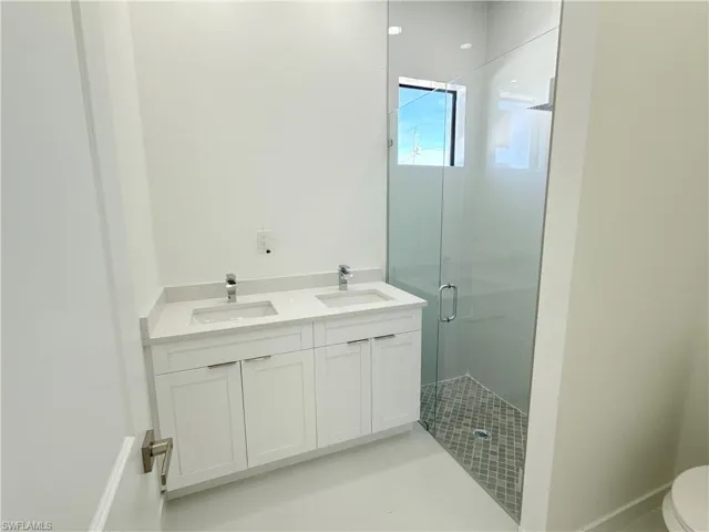 4326 Nw 34th St, Cape Coral, Florida 33993