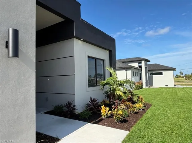4326 Nw 34th St, Cape Coral, Florida 33993