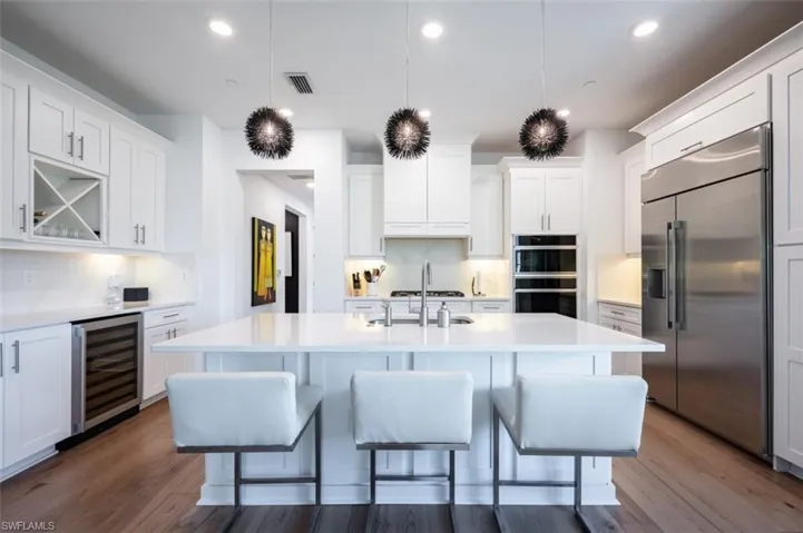 16360 Viansa Way 8-201, Naples, Florida 34110