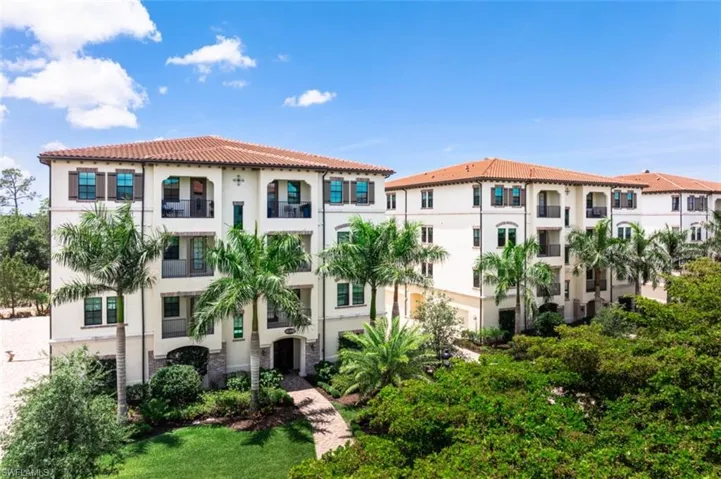 16360 Viansa Way 8-201, Naples, Florida 34110