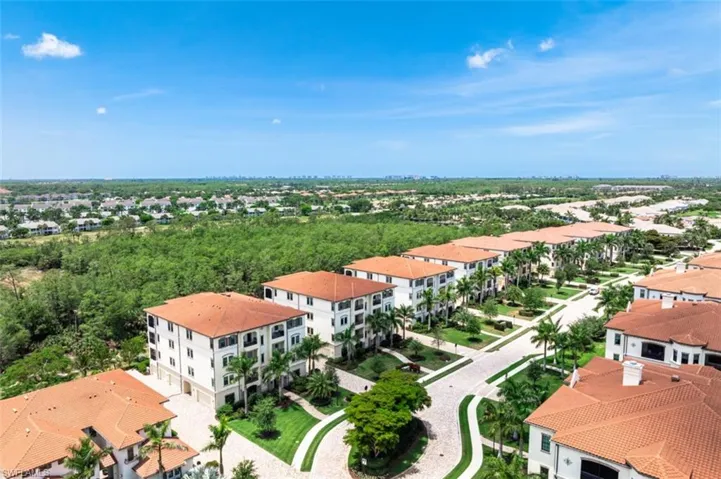 16360 Viansa Way 8-201, Naples, Florida 34110