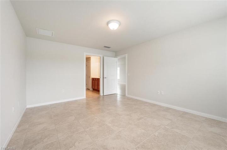 8607  Genova  CT, NAPLES, FL 34114