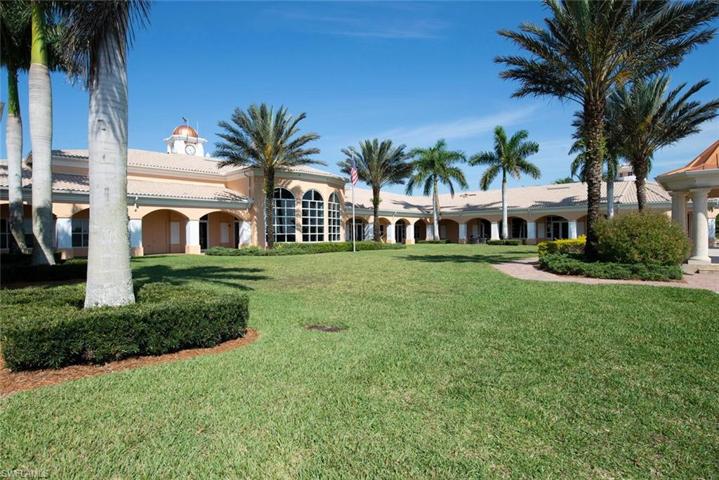8607  Genova  CT, NAPLES, FL 34114
