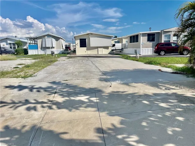 11731  Bubble Shell  DR, Fort Myers, FL 33908