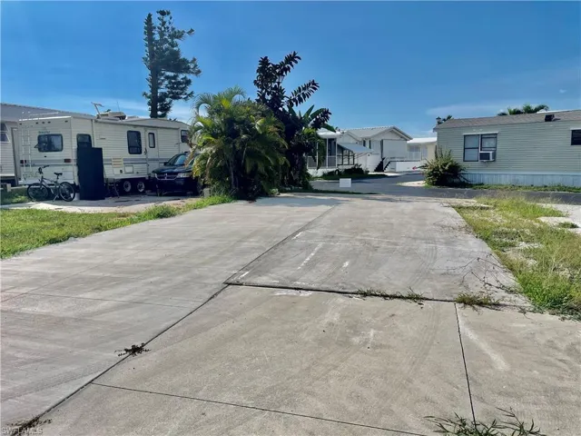 11731  Bubble Shell  DR, Fort Myers, FL 33908