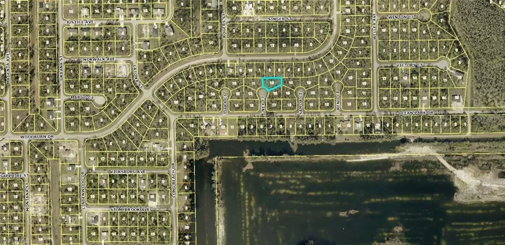 1904 Ney Ct, Lehigh Acres, Florida 33972