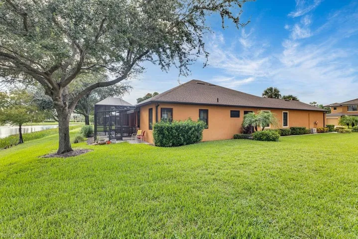 3725 Pino Vista Way, Estero, Florida 33928