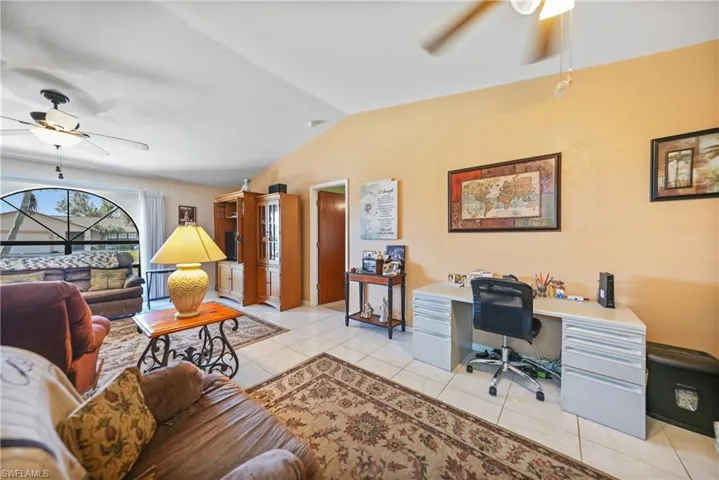 1419 SE 22nd  ST, Cape Coral, FL 33990