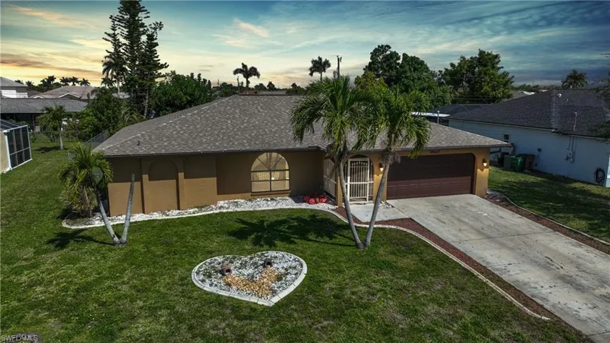 1419 SE 22nd  ST, Cape Coral, FL 33990
