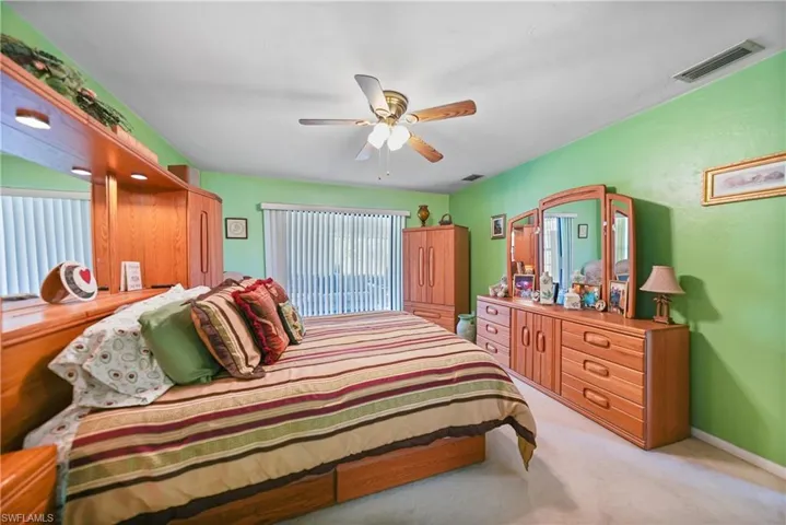 1419 SE 22nd  ST, Cape Coral, FL 33990