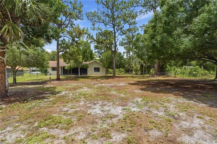315 Roosevelt Ave, Lehigh Acres, Florida 33936