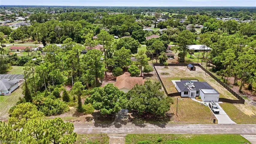 315 Roosevelt Ave, Lehigh Acres, Florida 33936