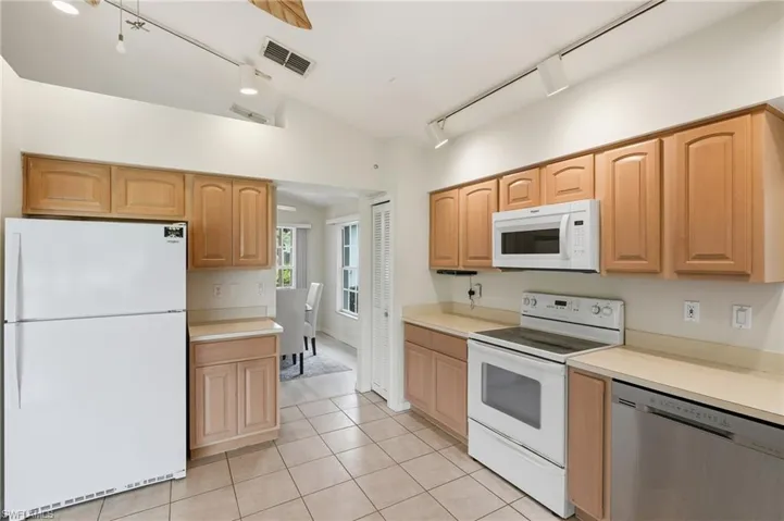 20918 Country Barn Dr, Estero, Florida 33928