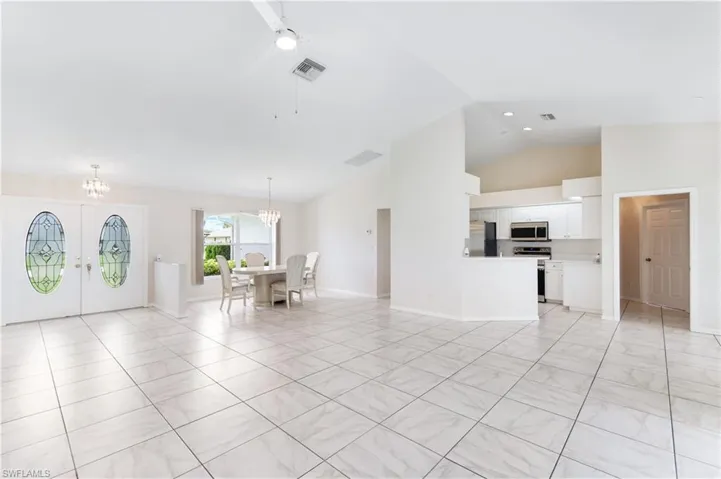 204 Se 19th Ter, Cape Coral, Florida 33990